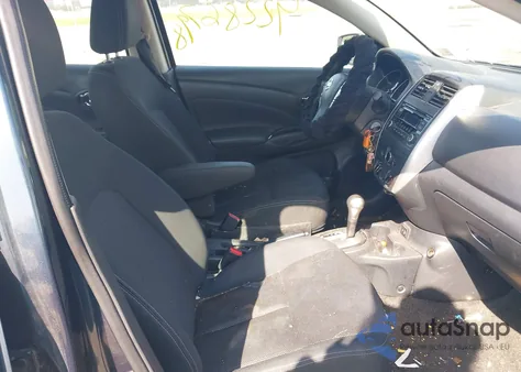 2017 Nissan Versa 1.6 S/1.6 S+/1.6 Sl/1.6 Sv z USA, uszkodzony, nr VIN 3N1CN7AP1HL803565